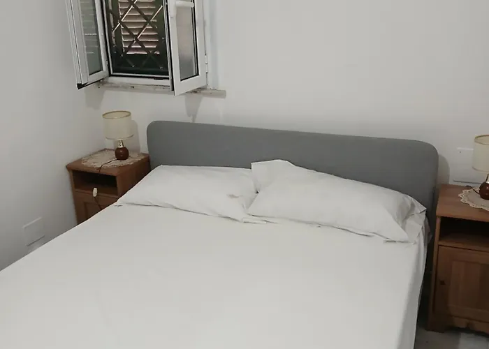 Casa *
